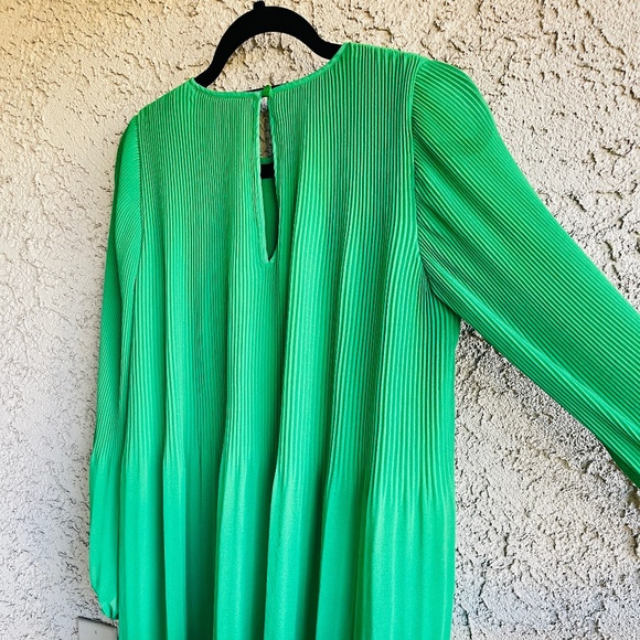 WILFRED | ARITZIA - Daydreamer Mini Dress Pleated Chiffon XS - Picture 7 of 11